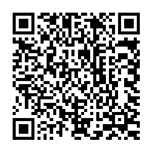 金梁先生这边已经悄无声息地跑到传媒大学开设五百人的武侠公开课了二维码生成