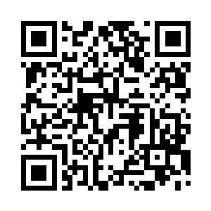 金色和黑色的巨掌狠狠的撞击在一起二维码生成