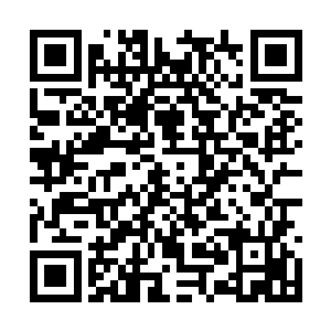 飞快的从背包里掏出引雷符对着鬼王头就引了过去二维码生成